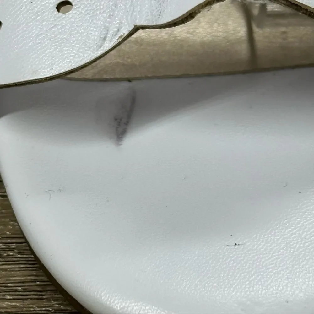 Simply‎ Styled Women's KIP~White Wedge Sandal Shoes~Size 11 M